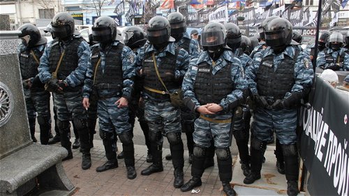 Oekraïne moet criminaliteit politie aanpakken voor Euro 2012