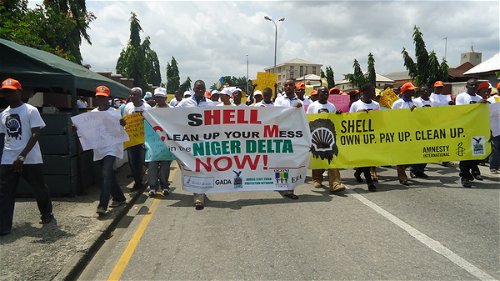 Grote brand oliepijpleiding Shell in Nigeria: onderzoek hard nodig