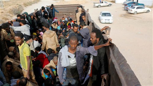 Libië: Door gruwelijk misbruik riskeren migranten hun leven bij oversteek Middellandse Zee