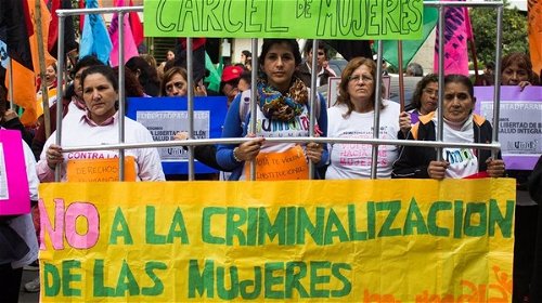 Argentijnse rechtbank laat vrouw vrij die vastzat na miskraam
