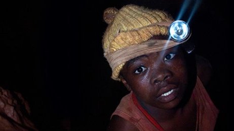 Grote bedrijven bespreken probleem kinderarbeid in de DRC
