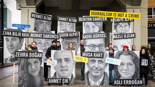 Turkije: laat journalisten en verdedigers mensenrechten onmiddellijk vrij