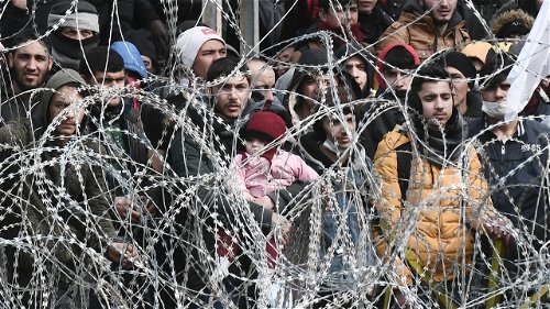 EU moet mensenrechtenschendingen aan de Griekse grens stoppen
