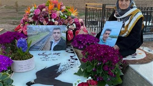 Iran moet het recht van families respecteren om dierbaren te herdenken die gedood werden tijdens protesten in 2022