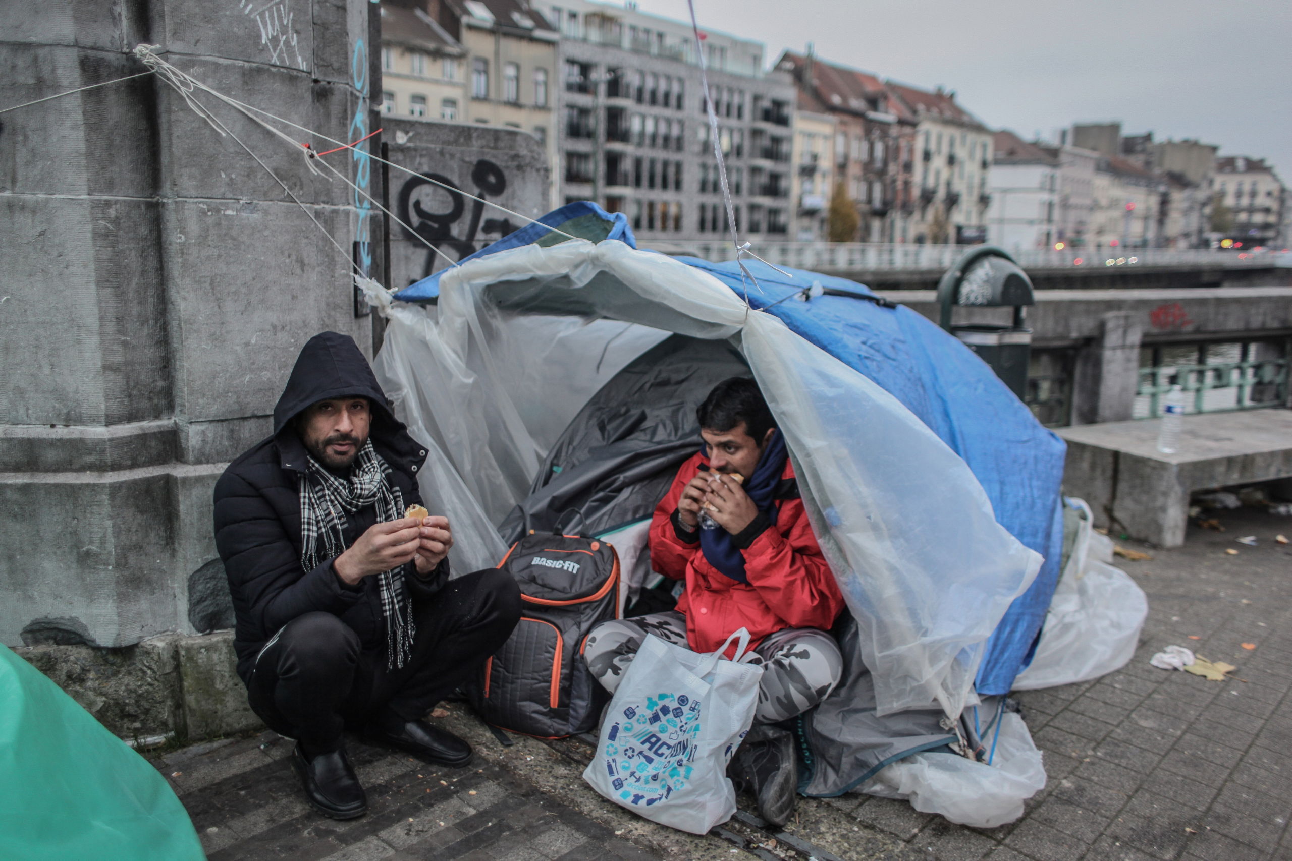 Amnesty International Eist Dringende Actie: ‘België Moet Opvangcrisis ...