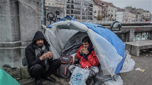 Amnesty International eist dringende actie: ‘België moet opvangcrisis oplossen’